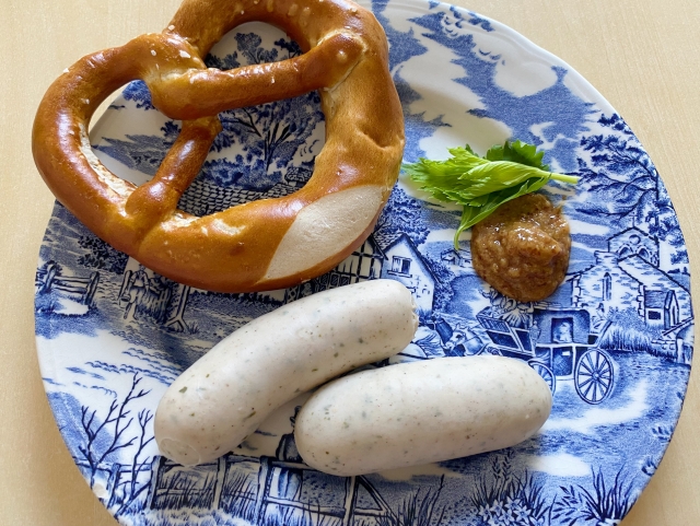 ミュンヘンで有名な白ソーセージ（Weißwurst）