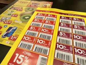 デュッセルドルフのオーバーカッセル地区にある日本食料品店 ～Wayo